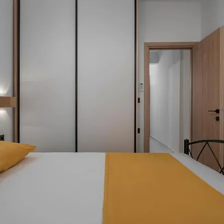 Fractals Apartment *